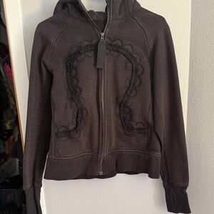 LuluLemon scuba sweatshirt